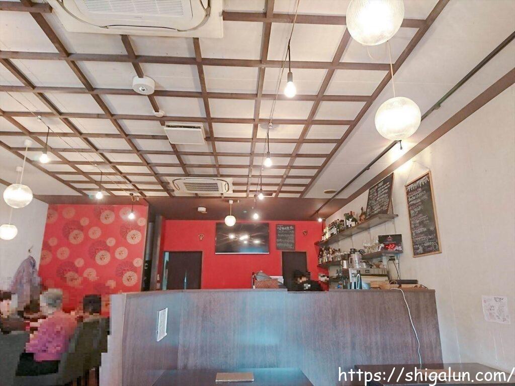 アジカ栗東本店の店内の様子