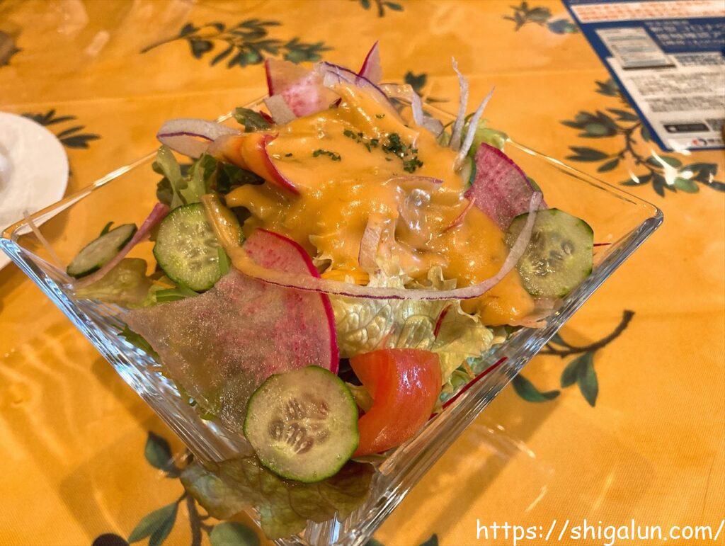 グリルさわいのランチセットのサラダ:シャキシャキで結構量がありましたよ~!
